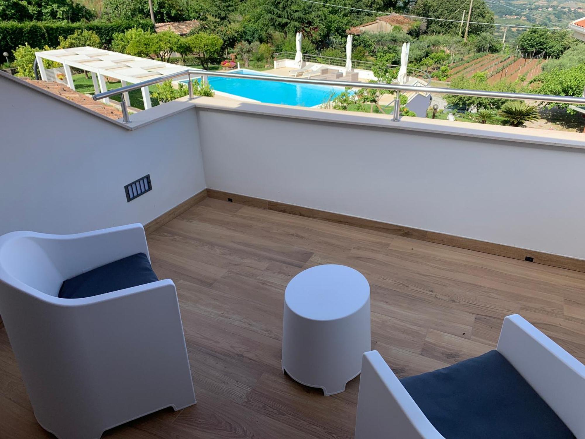 Villa Zufro 비보발렌티아 외부 사진